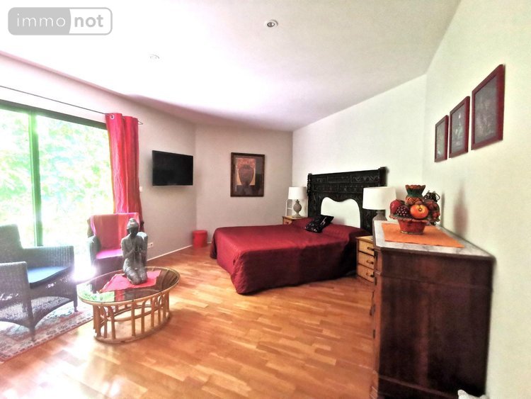 Maison a vendre Saint-Martin-de-Crau 13310 Bouches-du-Rhône 215 m2 7 pièces 795000 euros