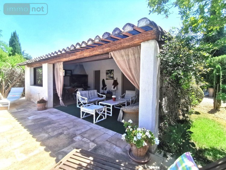 Maison a vendre Saint-Martin-de-Crau 13310 Bouches-du-Rhône 215 m2 7 pièces 795000 euros