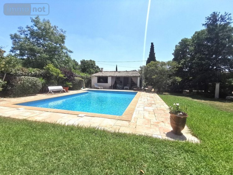 Maison a vendre Saint-Martin-de-Crau 13310 Bouches-du-Rhône 215 m2 7 pièces 795000 euros