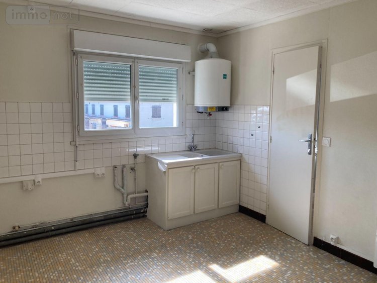 Immeuble a vendre Saint-Parres-lès-Vaudes 10260 Aube 265 m2  240000 euros