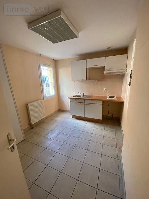 Location fonds et murs commerciaux Évreux 27000 Eure 186 m2  2000 euros