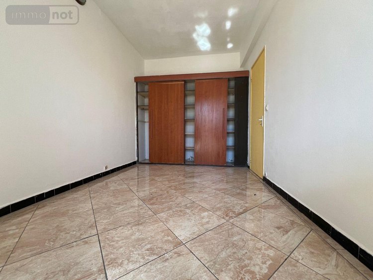 Appartement a vendre Saint-Denis 97400 Réunion 139 m2 4 pièces 264500 euros