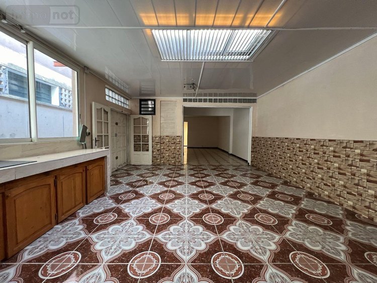 Appartement a vendre Saint-Denis 97400 Réunion 139 m2 4 pièces 264500 euros