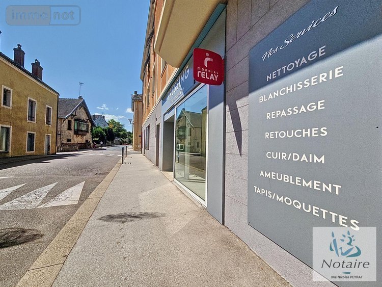 Fonds et murs commerciaux a vendre Tournus 71700 Saône-et-Loire 56 m2  59000 euros