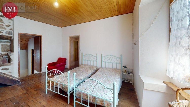 Maison a vendre Puycapel 15340 Cantal 131 m2 7 pièces 97060 euros