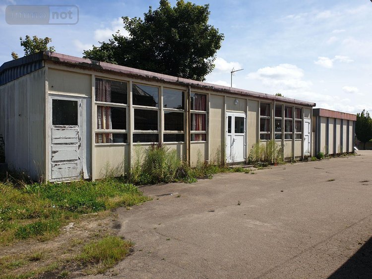 Maison a vendre Guerlesquin 29650 Finistère 200 m2 9 pièces 135772 euros