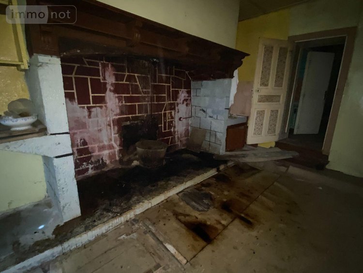 Maison a vendre Ally 15700 Cantal 100 m2  31800 euros