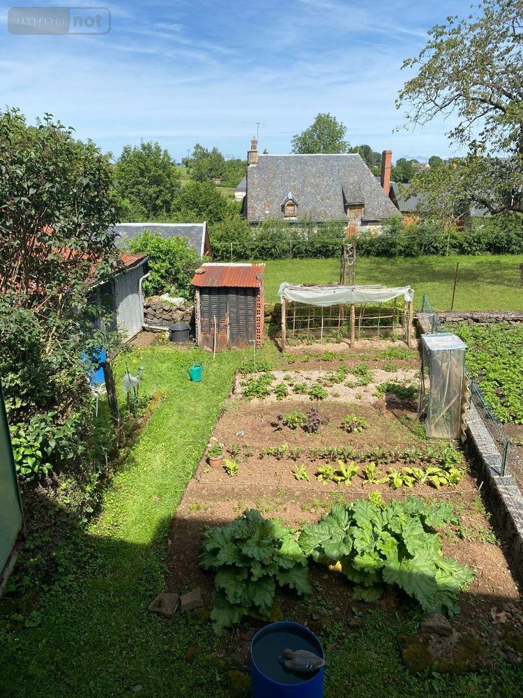 Maison a vendre Ally 15700 Cantal 100 m2  38600 euros