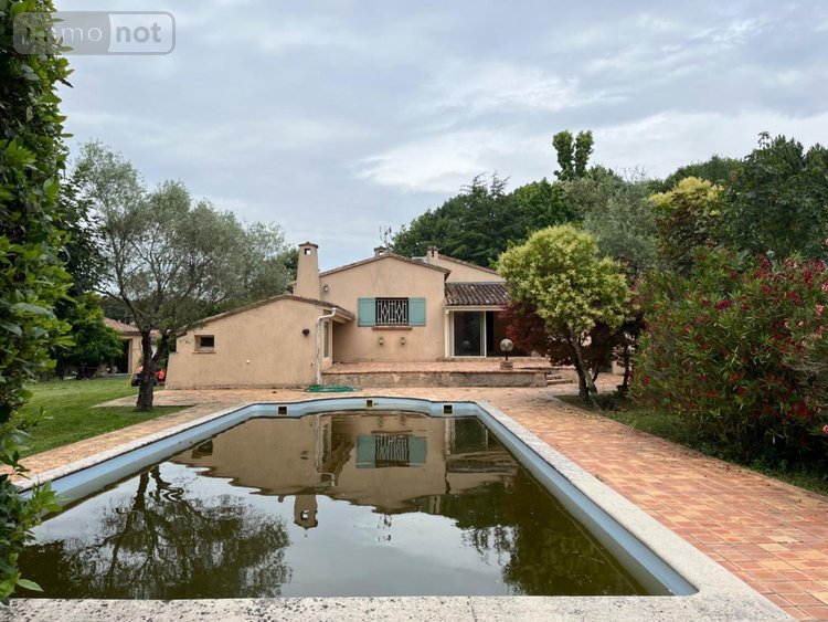 Maison a vendre Pugnac 33710 Gironde 218 m2 7 pièces 436800 euros