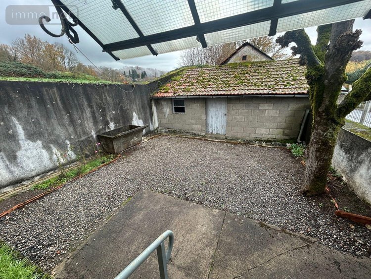 Maison a vendre Ydes 15210 Cantal 90 m2  63600 euros