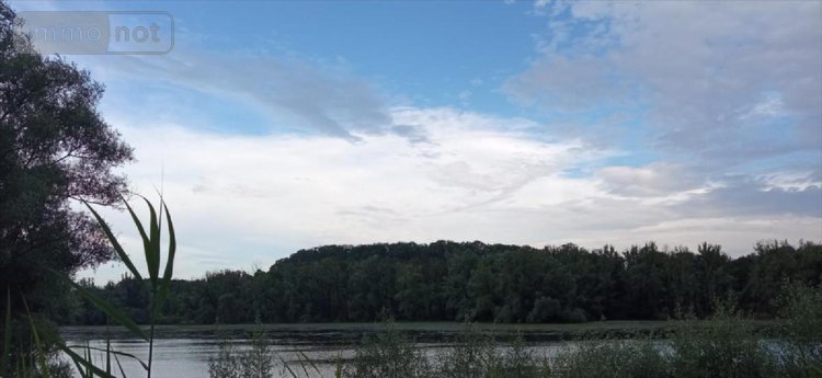 Immeuble a vendre Bannes 52360 Haute-Marne 352 m2  263000 euros