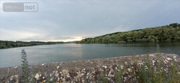 Immeuble a vendre Bannes 52360 Haute-Marne 352 m2  263000 euros