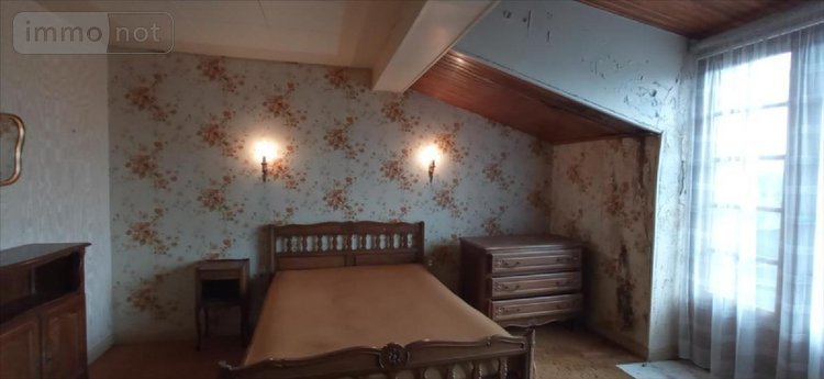 Maison a vendre Saint-Broingt-le-Bois 52190 Haute-Marne 242 m2 11 pièces 75600 euros