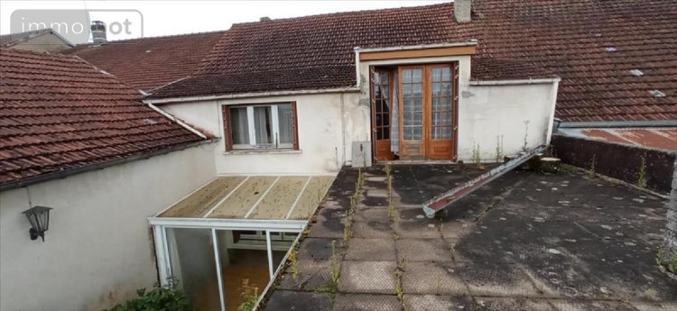 Maison a vendre Saint-Broingt-le-Bois 52190 Haute-Marne 242 m2 11 pièces 75600 euros