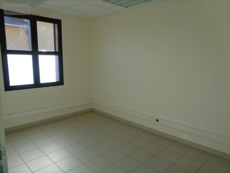 Fonds et murs commerciaux a vendre Saints-Geosmes 52200 Haute-Marne 66 m2  95000 euros