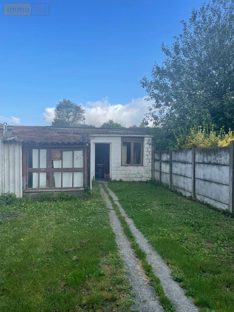 Fonds et murs commerciaux a vendre Bailleul 59270 Nord 196 m2  250000 euros