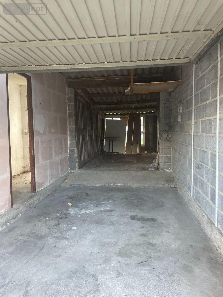 Fonds et murs commerciaux a vendre Bailleul 59270 Nord 196 m2  250000 euros