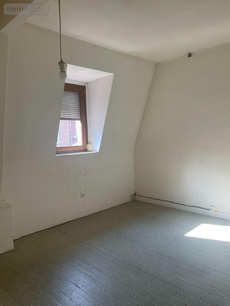 Fonds et murs commerciaux a vendre Bailleul 59270 Nord 196 m2  250000 euros