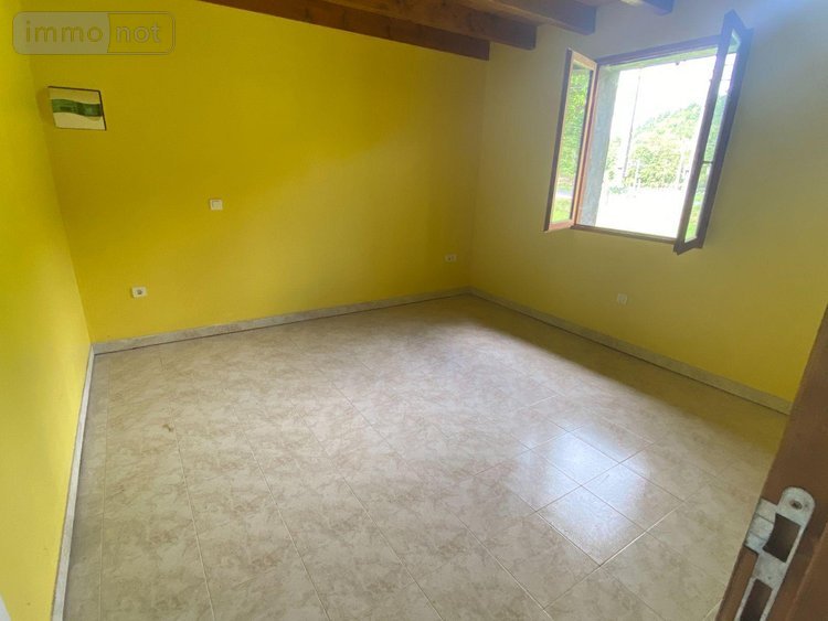 Maison a vendre Sauvat 15240 Cantal 100 m2  84800 euros