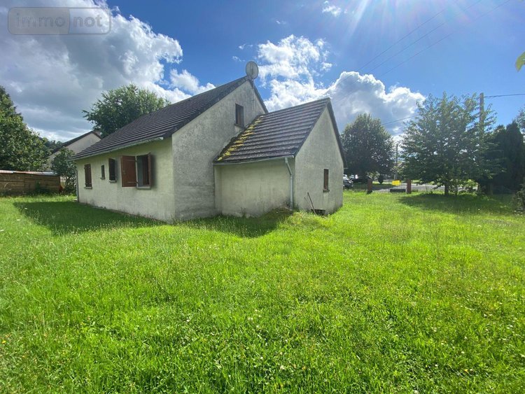 Maison a vendre Sauvat 15240 Cantal 100 m2  84800 euros