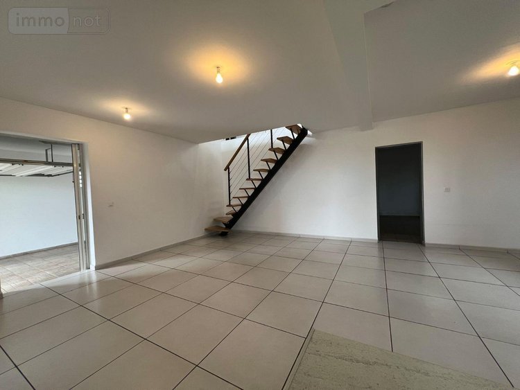 Maison a vendre La-Plaine-Des-Cafres 97418 Réunion 175 m2 4 pièces 299000 euros