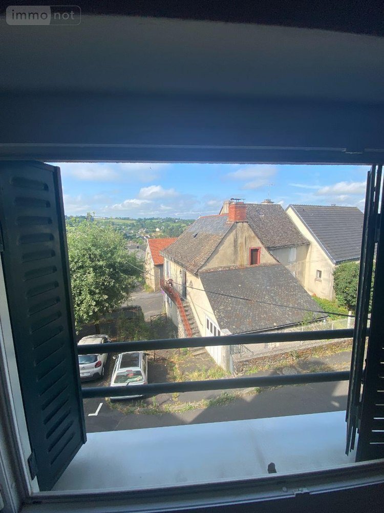 Maison a vendre Mauriac 15200 Cantal 65 m2  53000 euros