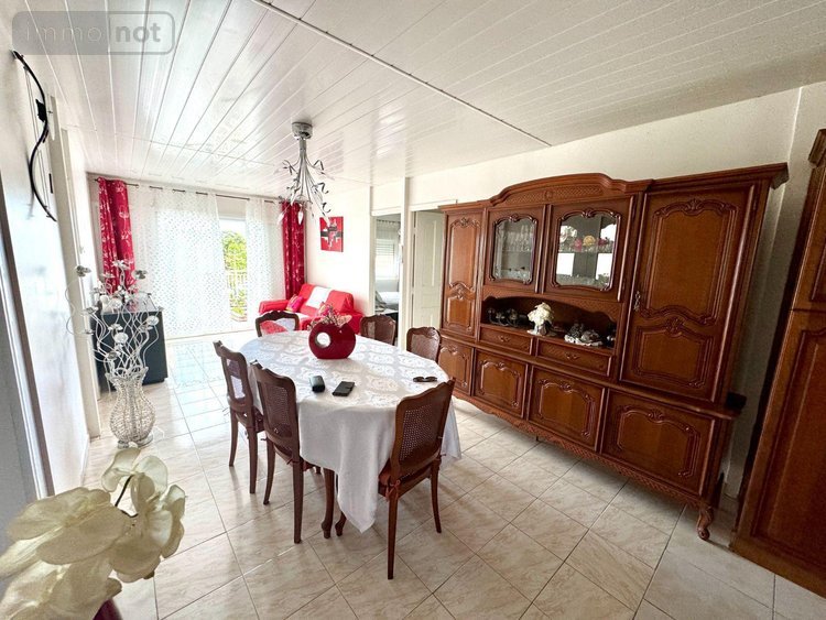 Maison a vendre Saint-Paul 97460 Réunion 120 m2 6 pièces 296000 euros