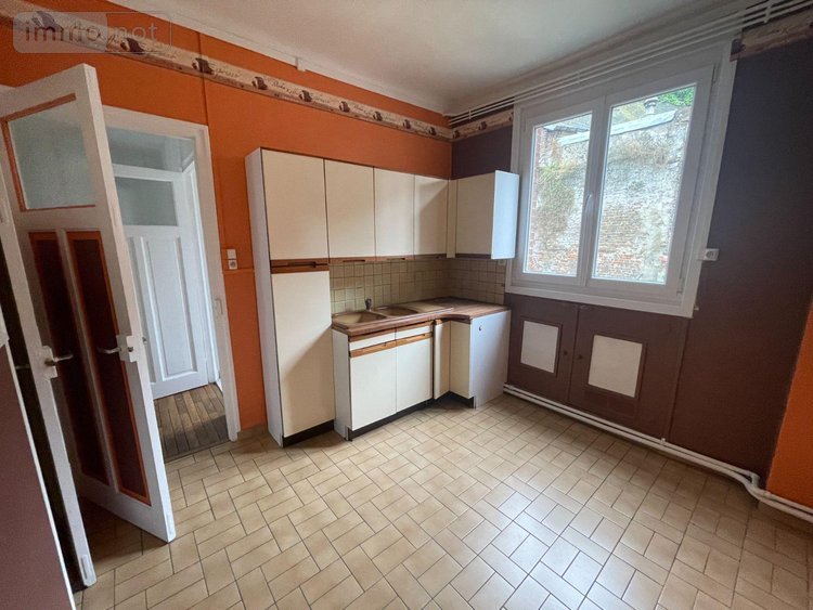 Immeuble a vendre Saint-Pol-sur-Ternoise 62130 Pas-de-Calais 278 m2  281520 euros