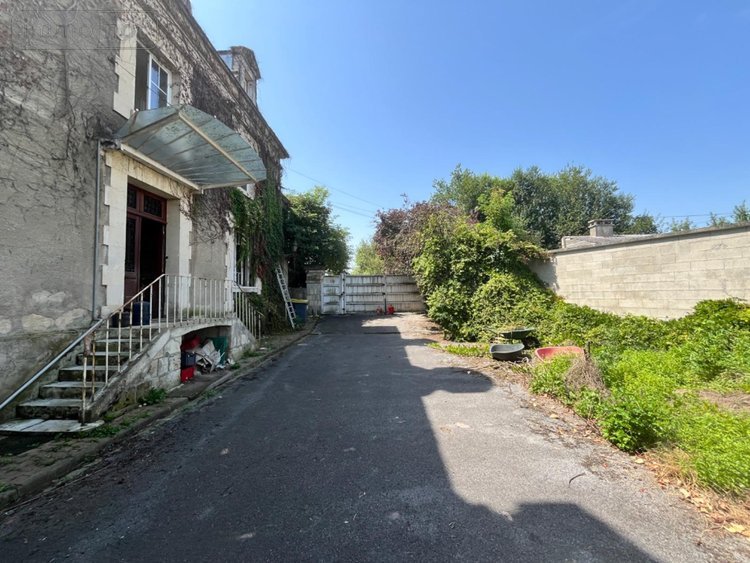 propriete a vendre Maizy 02160 Aisne 315 m2 14 pièces 294000 euros