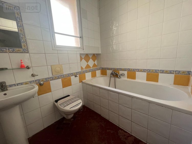 Appartement a vendre Millas 66170 Pyrénées-Orientales 110 m2 4 pièces 110000 euros