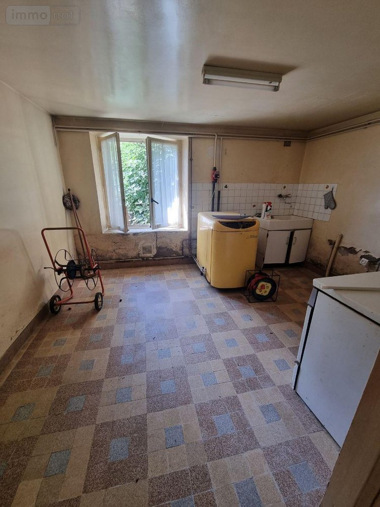 Maison a vendre Neuvy-Saint-Sépulchre 36230 Indre 165 m2 7 pièces 65000 euros