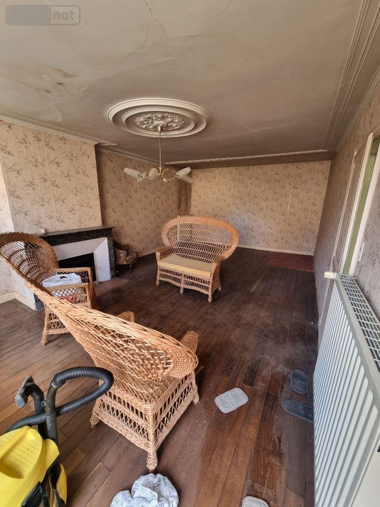 Maison a vendre Neuvy-Saint-Sépulchre 36230 Indre 165 m2 7 pièces 65000 euros