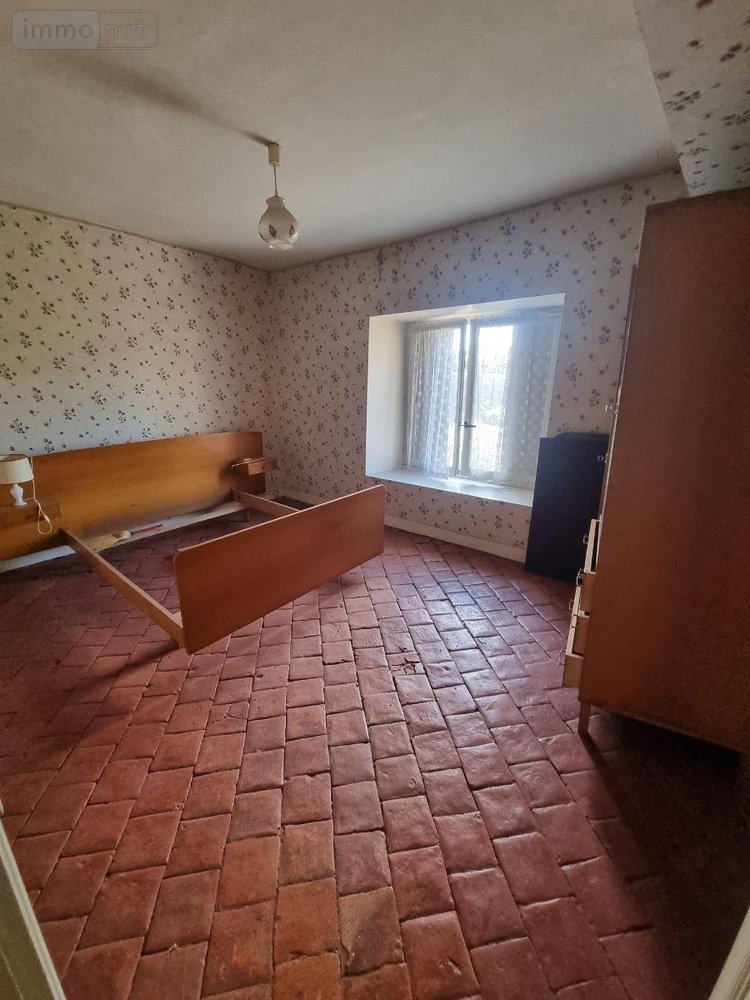Maison a vendre Neuvy-Saint-Sépulchre 36230 Indre 165 m2 7 pièces 65000 euros