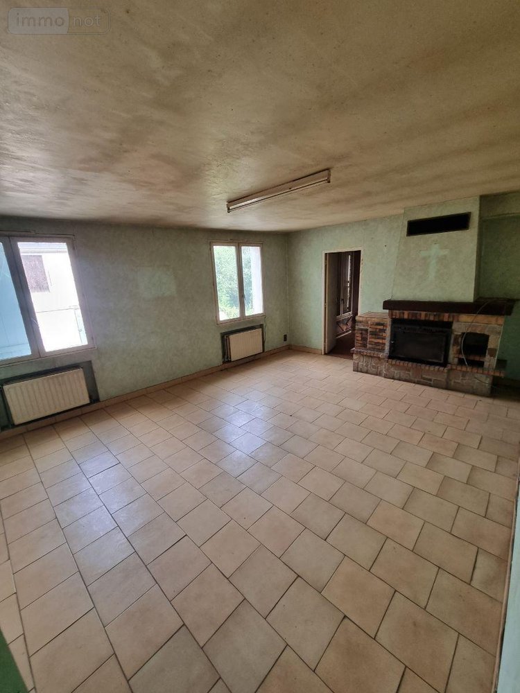 Maison a vendre Neuvy-Saint-Sépulchre 36230 Indre 120 m2 8 pièces 73000 euros