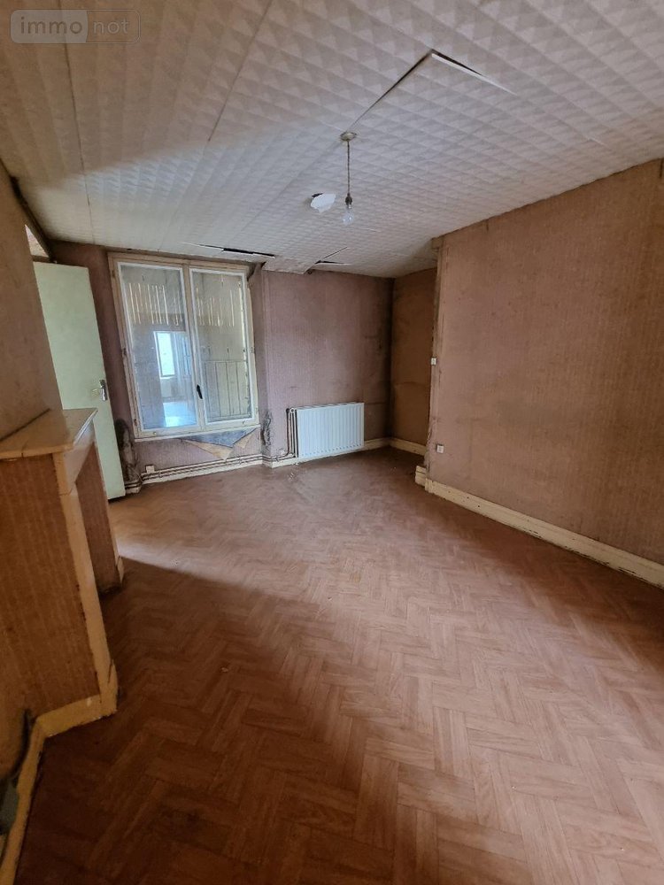 Maison a vendre Neuvy-Saint-Sépulchre 36230 Indre 120 m2 8 pièces 73000 euros