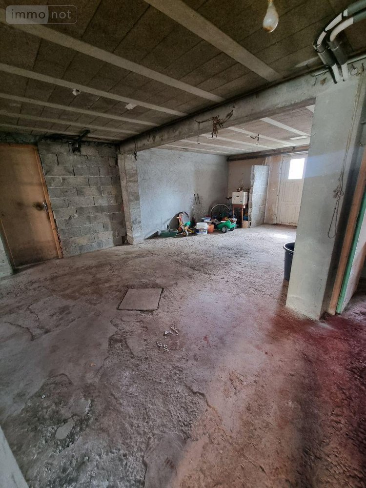 Maison a vendre Neuvy-Saint-Sépulchre 36230 Indre 120 m2 8 pièces 73000 euros