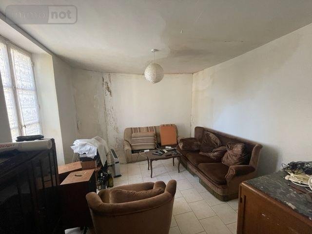 Maison a vendre Pruillé-l'Éguillé 72150 Sarthe 135 m2 8 pièces 74900 euros