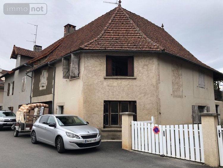 Maison a vendre Aynac 46120 Lot 262 m2  44000 euros