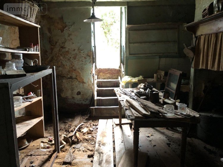 Maison a vendre Aynac 46120 Lot 262 m2  44000 euros