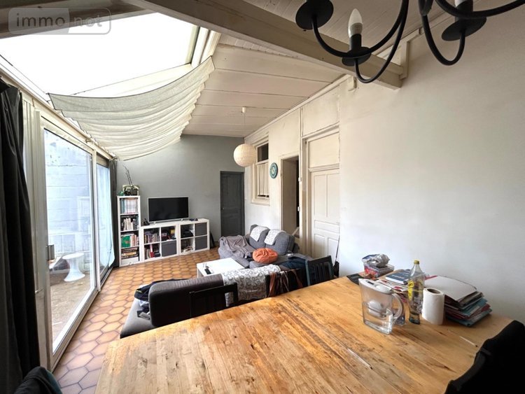 Fonds et murs commerciaux a vendre Hondschoote 59122 Nord 34 m2  106750 euros