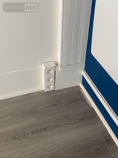 Location fonds et murs commerciaux Évreux 27000 Eure 60 m2  780 euros