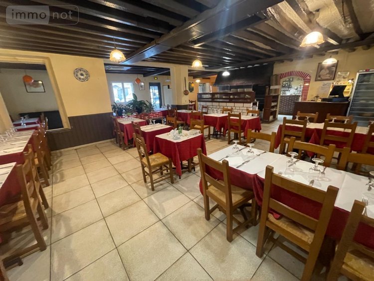 Fonds et murs commerciaux a vendre Thiverny 60160 Oise 370 m2  245000 euros