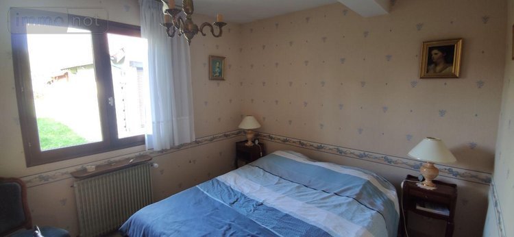 Maison a vendre Mehun-sur-Yèvre 18500 Cher 109 m2 4 pièces 167680 euros