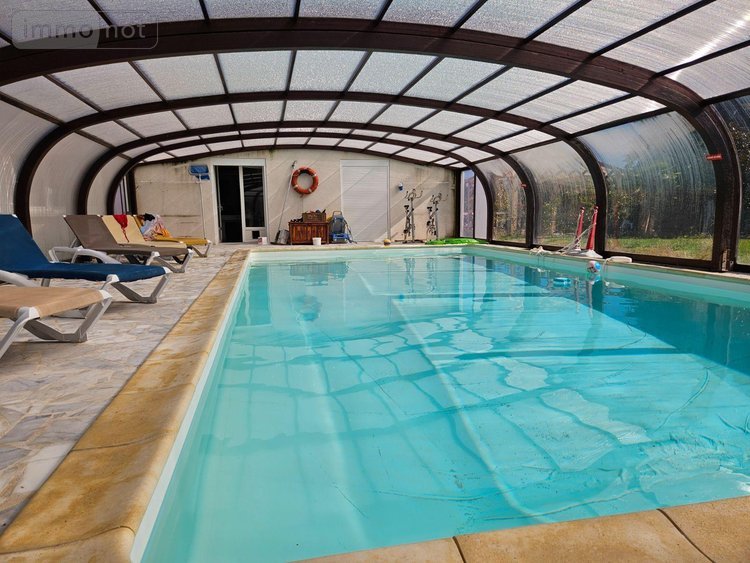 propriete a vendre Grézac 17120 Charente-Maritime 400 m2 13 pièces 834080 euros