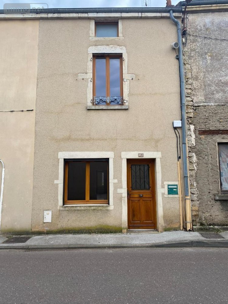 Location maison Salornay-sur-Guye 71250 Saône-et-Loire 103 m2 5 pièces 650 euros