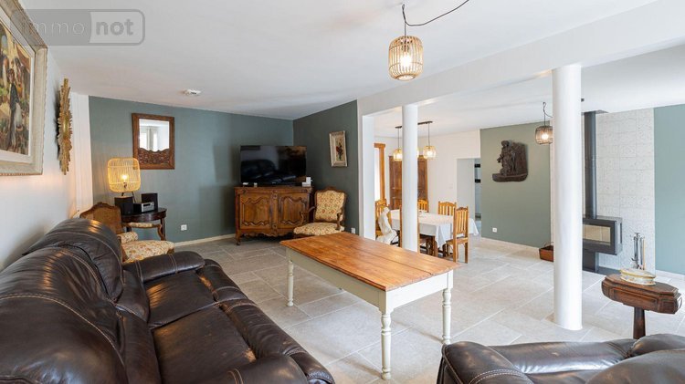 propriete a vendre Apremont 73190 Savoie 230 m2 8 pièces 1090000 euros