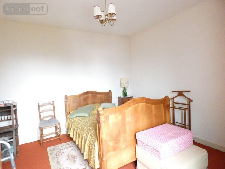 Maison a vendre Saint-Junien 87200 Haute-Vienne 161 m2 7 pièces 159000 euros