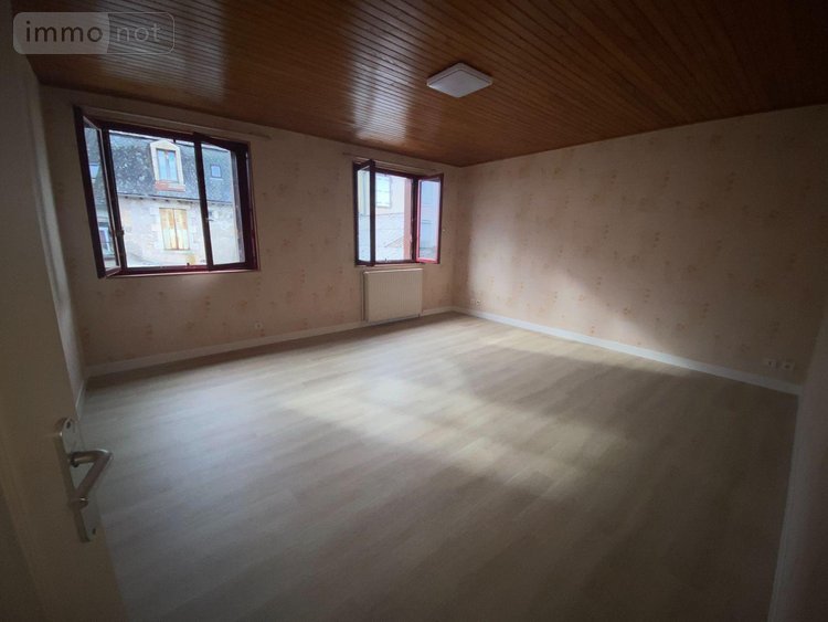 Maison a vendre Mauriac 15200 Cantal 105 m2 4 pièces 90000 euros