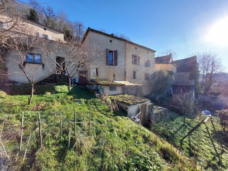 Maison a vendre Couze-et-Saint-Front 24150 Dordogne 135 m2 10 pièces 192000 euros