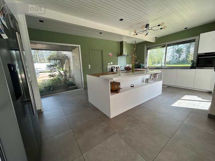 Maison a vendre Saint-Méen-le-Grand 35290 Ille-et-Vilaine 337 m2 9 pièces 688000 euros